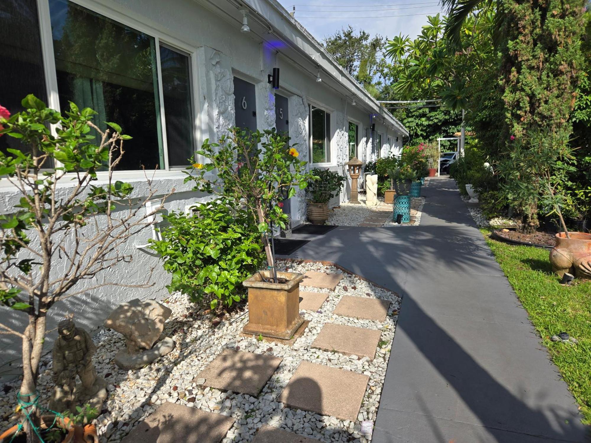 Barefoot Mailman Motel Lantana Exterior foto