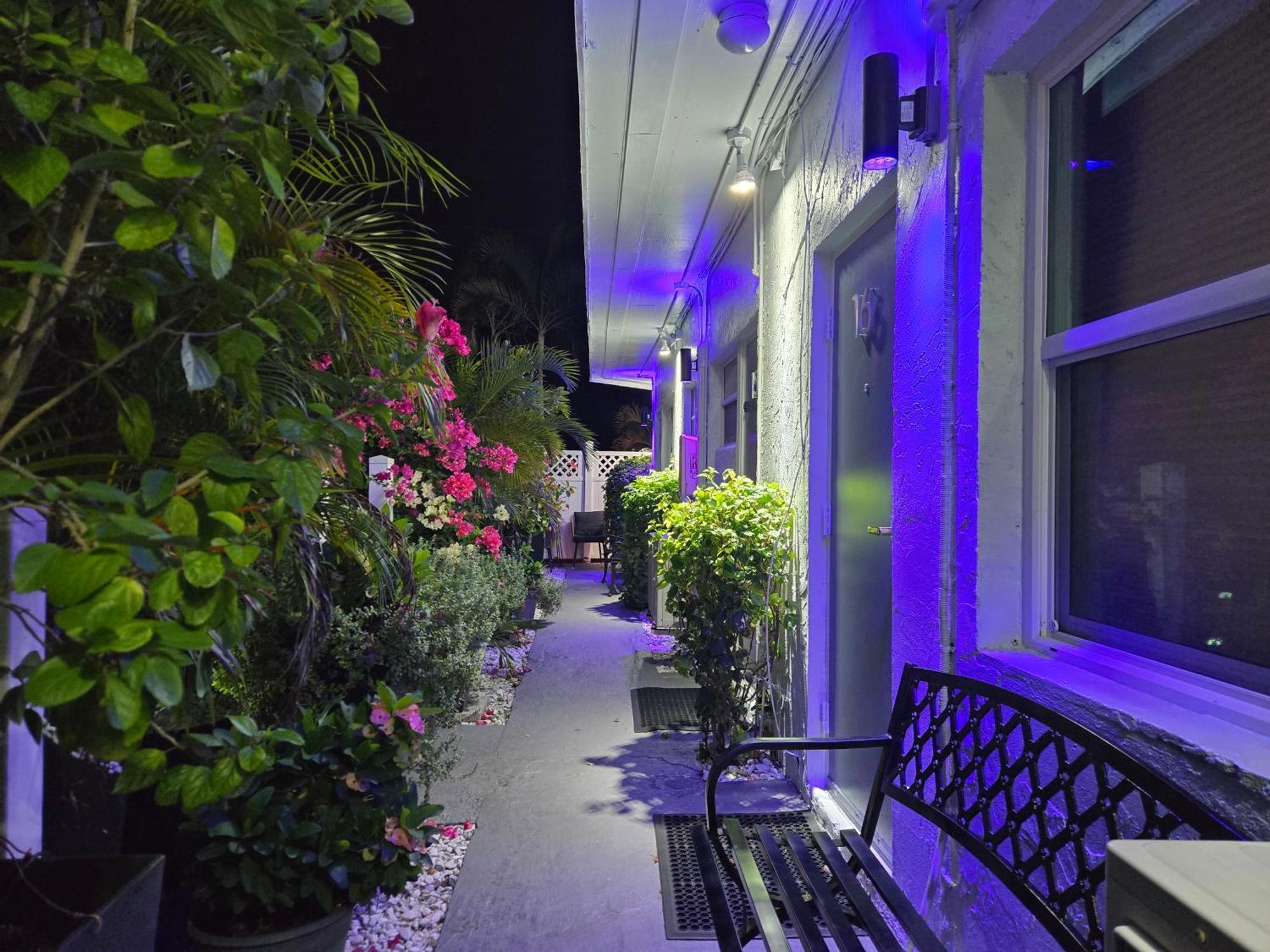 Barefoot Mailman Motel Lantana Exterior foto